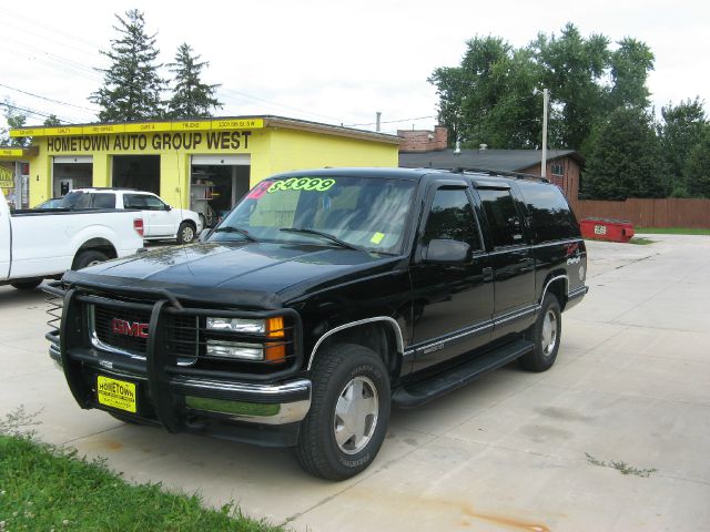 1999 GMC Suburban Unknown