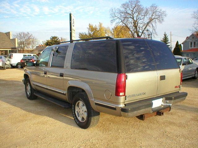 1999 GMC Suburban Unknown