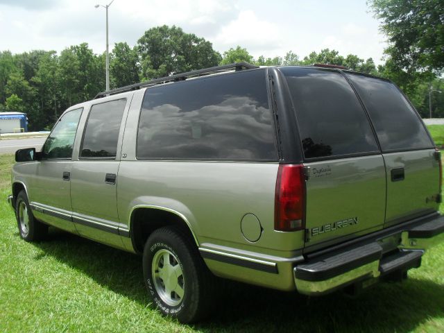 1999 GMC Suburban 45