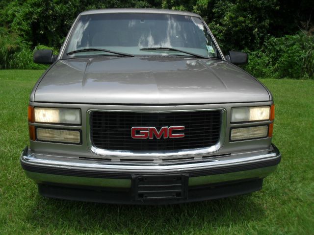 1999 GMC Suburban 45