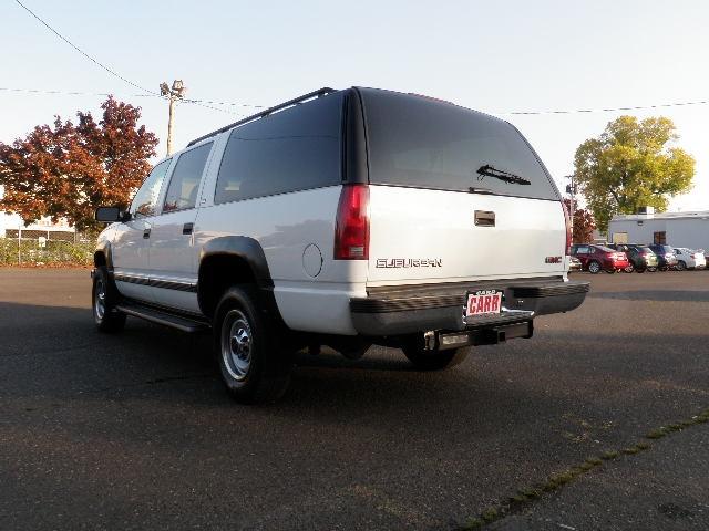 1999 GMC Suburban Unknown