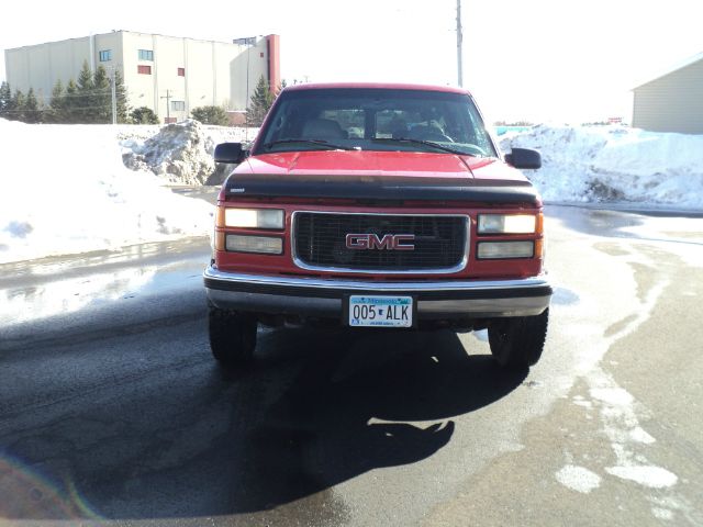 1999 GMC Suburban Unknown