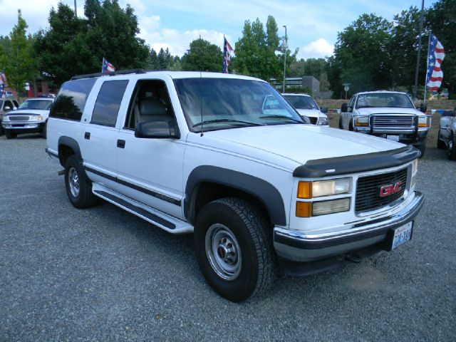 1999 GMC Suburban Extended Cab 4-wheel Drive LTZ