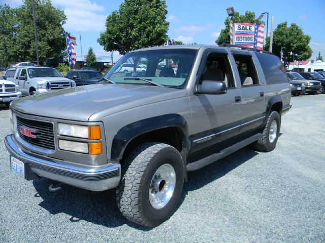 1999 GMC Suburban SLT 3rd Rowflex Fuel1/2 Ton 4x4one Owner