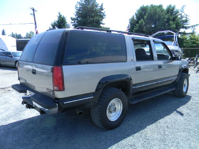 1999 GMC Suburban SLT 3rd Rowflex Fuel1/2 Ton 4x4one Owner