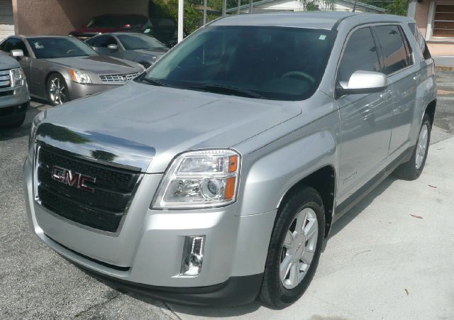 2010 GMC Terrain 2dr Cpe E350 RWD