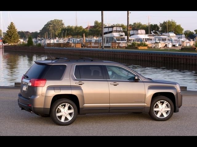 2010 GMC Terrain LONG BED V6 LIKE NEW 1 Owner