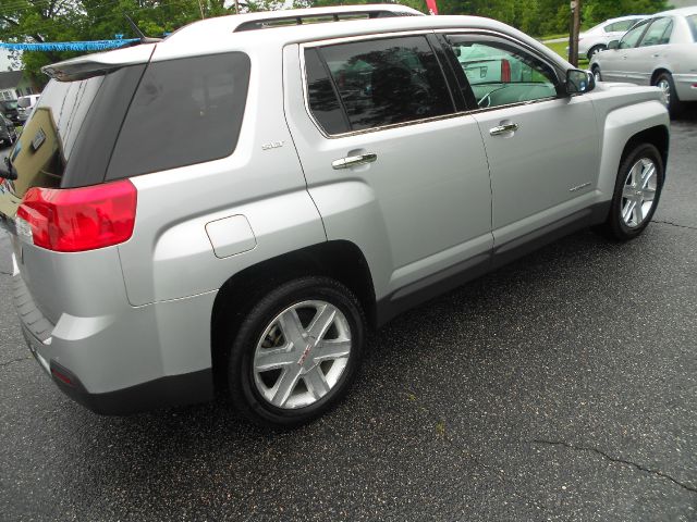 2010 GMC Terrain 4dr Sdn Man CE (natl)