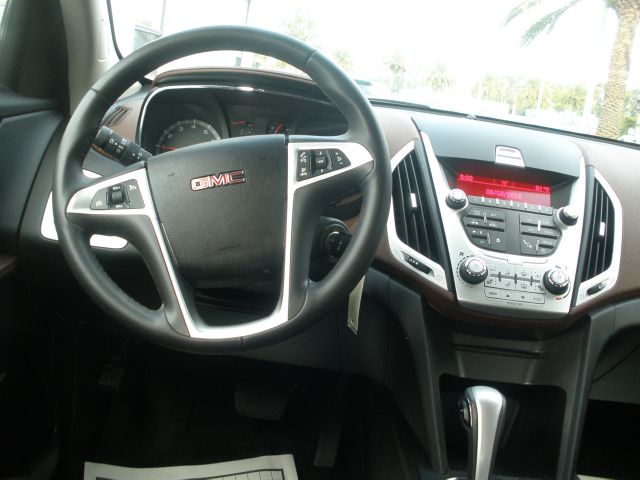 2011 GMC Terrain 4dr Sdn Man CE (natl)