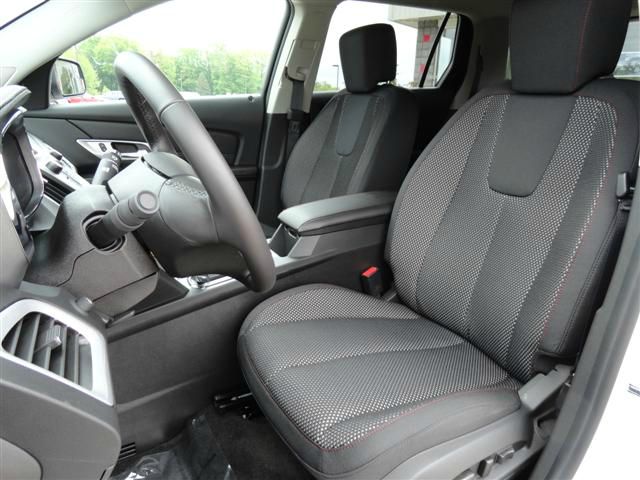 2013 GMC Terrain Nav-tv/dvd-quads-third-sunroof-leather-4wd-6 CD TH