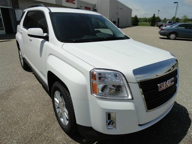 2013 GMC Terrain Nav-tv/dvd-quads-third-sunroof-leather-4wd-6 CD TH