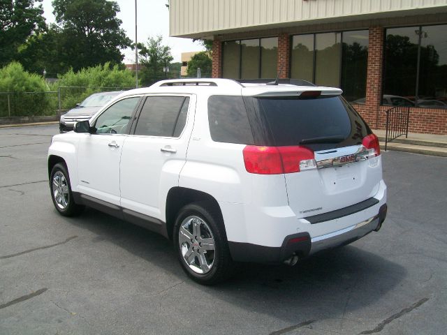 2013 GMC Terrain 4dr Sdn Man CE (natl)