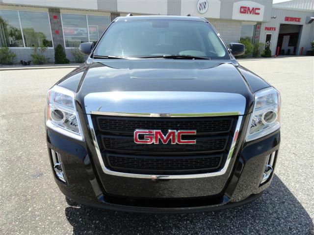 2013 GMC Terrain Nav-tv/dvd-quads-third-sunroof-leather-4wd-6 CD TH