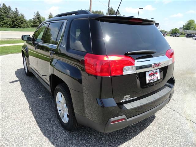 2013 GMC Terrain Nav-tv/dvd-quads-third-sunroof-leather-4wd-6 CD TH