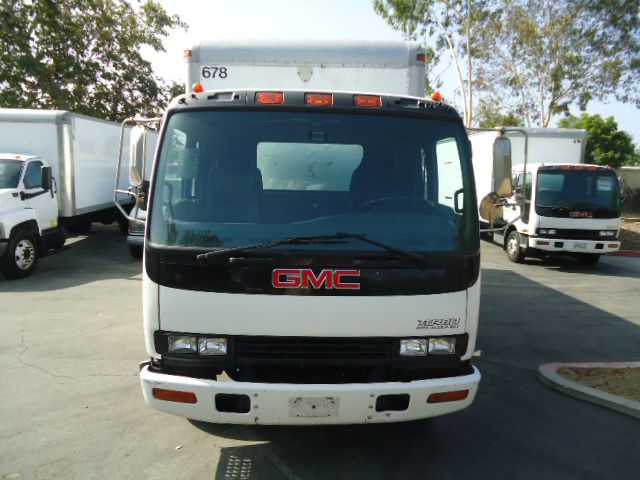 2004 GMC WT-5500 4 Door Package 1