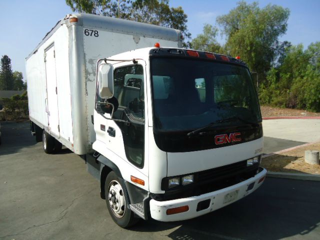 2004 GMC WT-5500 4 Door Package 1