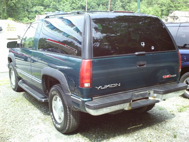 1997 GMC Yukon EX Manual 2WD