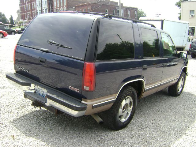 1998 GMC Yukon 4x4 Crew Cab LE