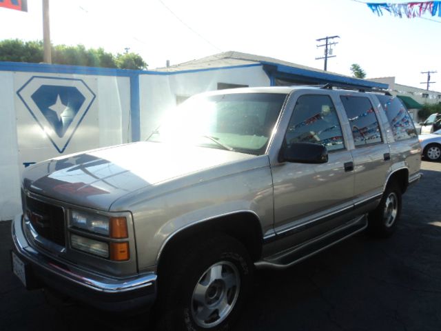 1999 GMC Yukon 4x4 Crew Cab LE