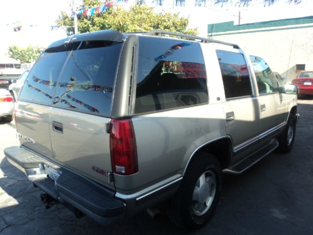 1999 GMC Yukon 4x4 Crew Cab LE