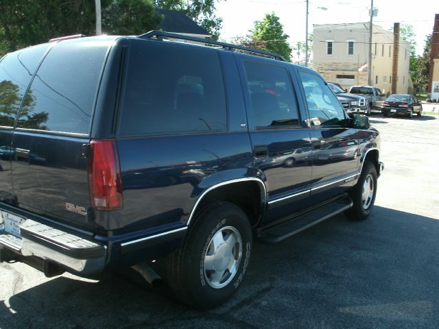 1999 GMC Yukon 4x4 Crew Cab LE