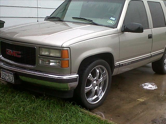 1999 GMC Yukon Unknown