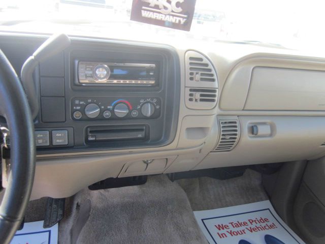 1999 GMC Yukon 4x4 Crew Cab LE