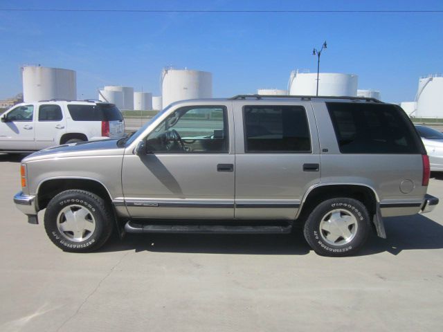 1999 GMC Yukon 4x4 Crew Cab LE