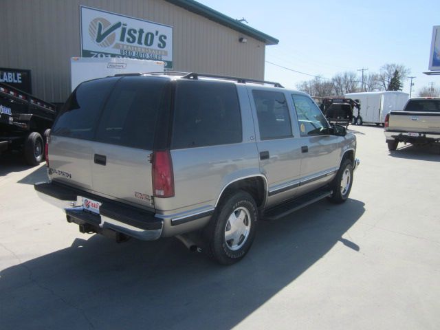 1999 GMC Yukon 4x4 Crew Cab LE