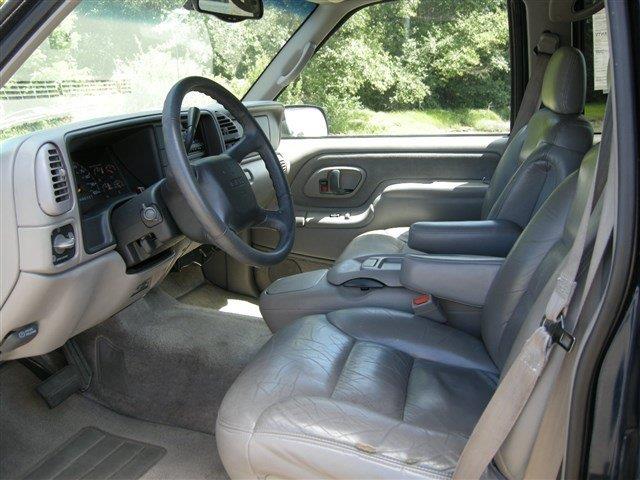 1999 GMC Yukon SLT