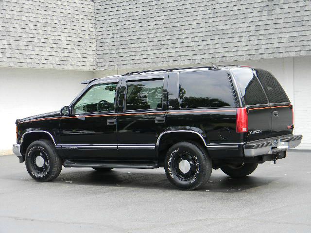 1999 GMC Yukon 4x4 Crew Cab LE