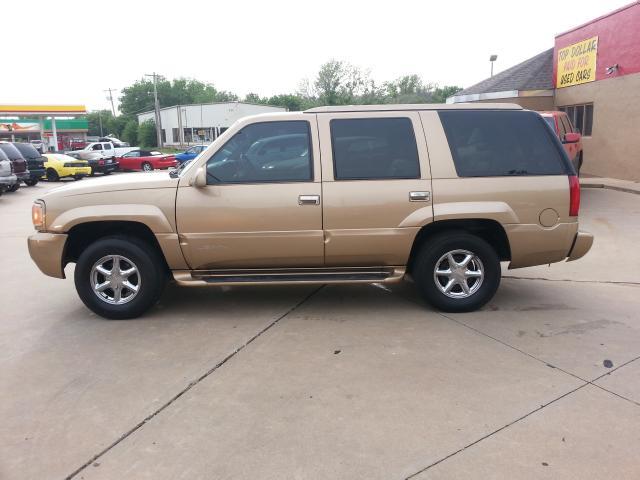 1999 GMC Yukon 2007 Cadillac