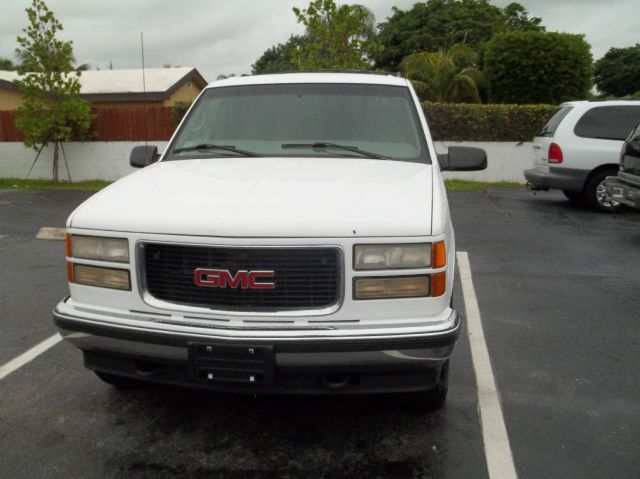 1999 GMC Yukon 4x4 Crew Cab LE