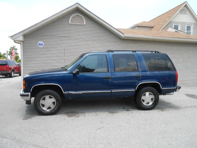 1999 GMC Yukon 4x4 Crew Cab LE