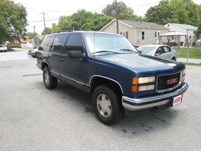 1999 GMC Yukon 4x4 Crew Cab LE