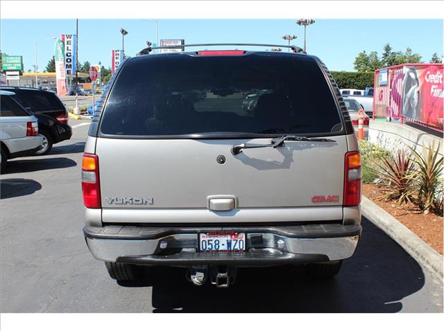 2000 GMC Yukon 2 Dr SC2 Coupe