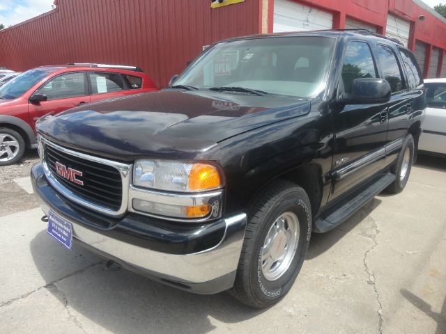 2000 GMC Yukon 4x4 Crew Cab LE