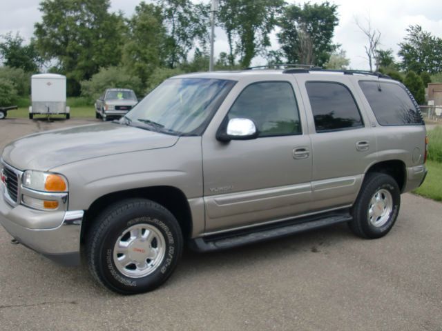 2000 GMC Yukon 4x4 Crew Cab LE