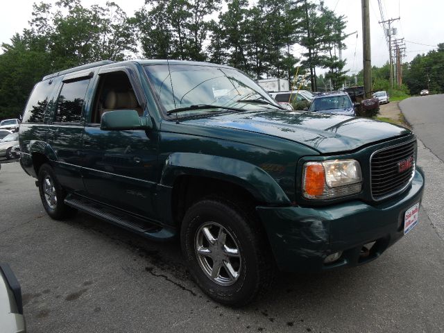 2000 GMC Yukon 4x4 Crew Cab LE