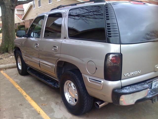 2000 GMC Yukon Sport 1 Owner