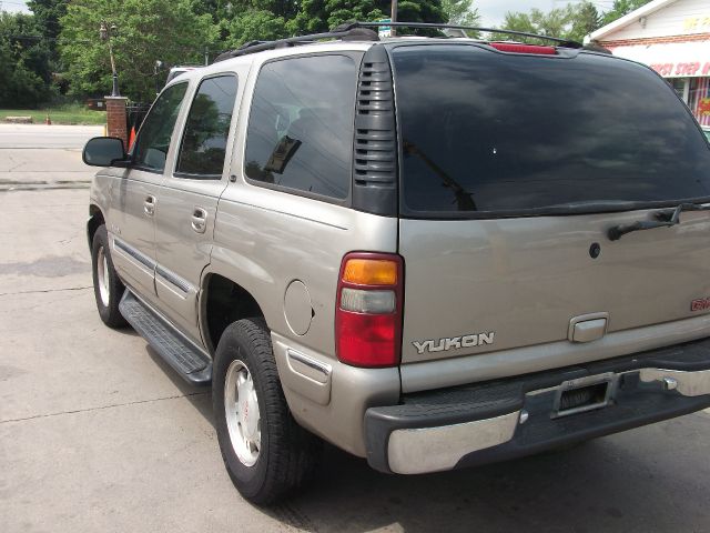 2000 GMC Yukon GXP