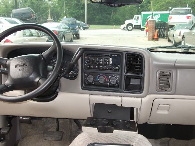 2000 GMC Yukon GXP