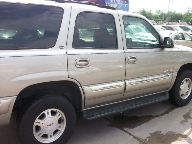 2000 GMC Yukon GXP