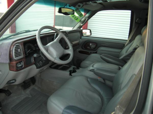 2000 GMC Yukon Unknown