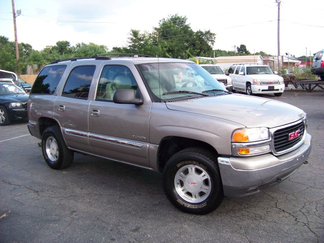 2000 GMC Yukon 4x4 Crew Cab LE