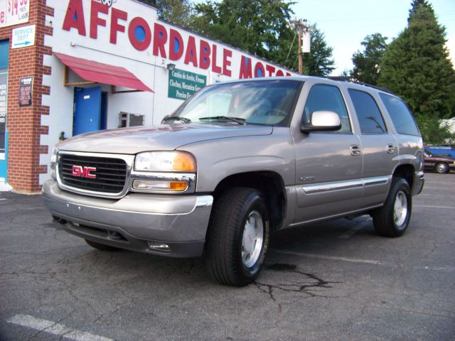 2000 GMC Yukon 4x4 Crew Cab LE