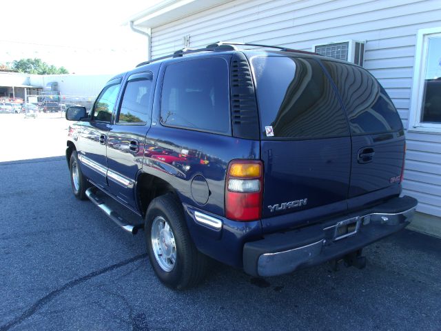 2000 GMC Yukon 4x4 Crew Cab LE