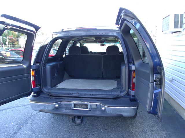 2000 GMC Yukon 4x4 Crew Cab LE