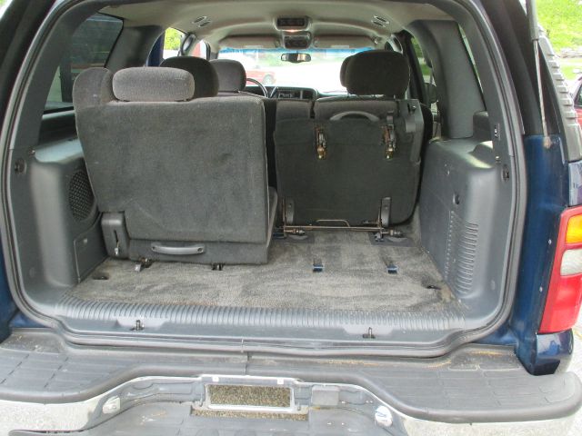 2000 GMC Yukon 4x4 Crew Cab LE