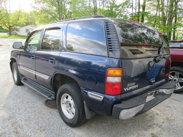 2000 GMC Yukon 4x4 Crew Cab LE